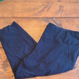 Xersion  Black capri Leggings